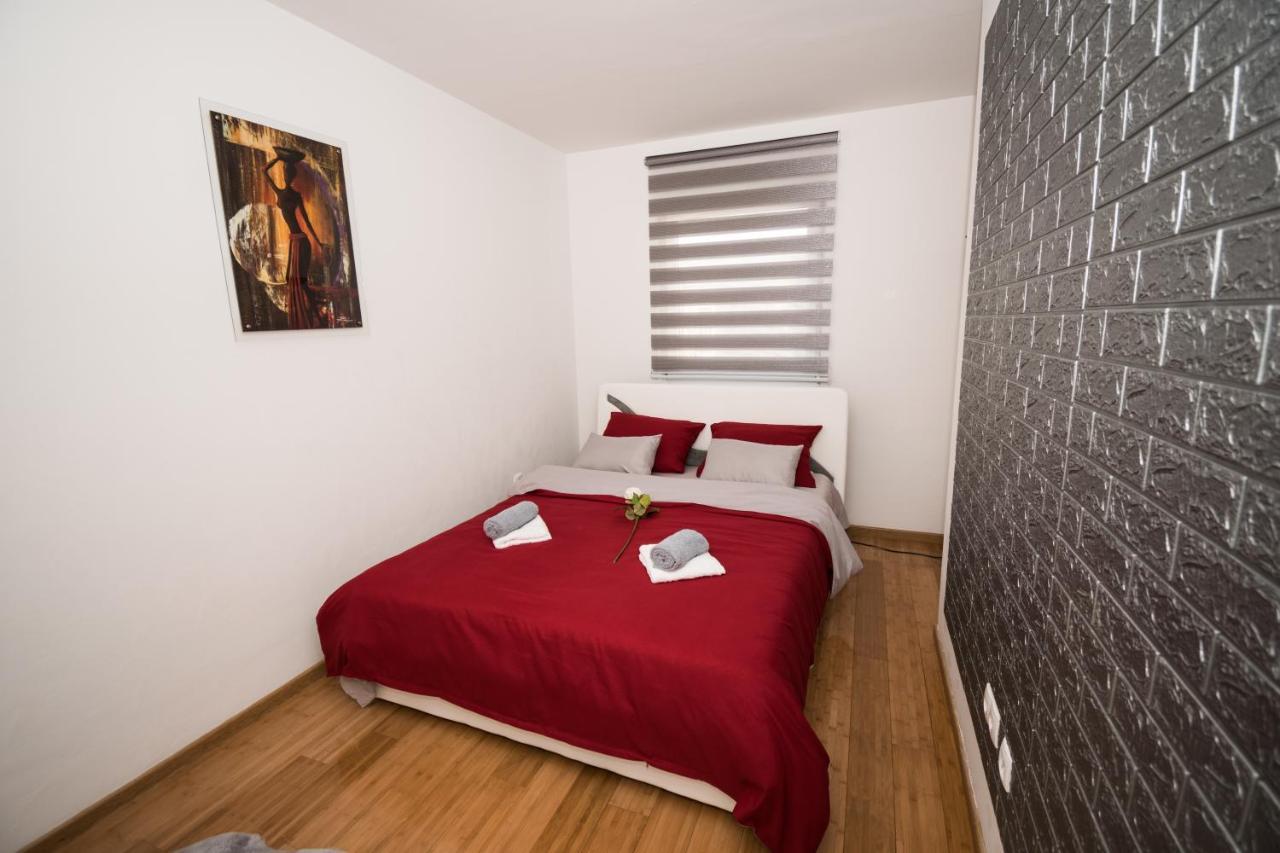 Apartman Royal 1 Doboj Exterior photo