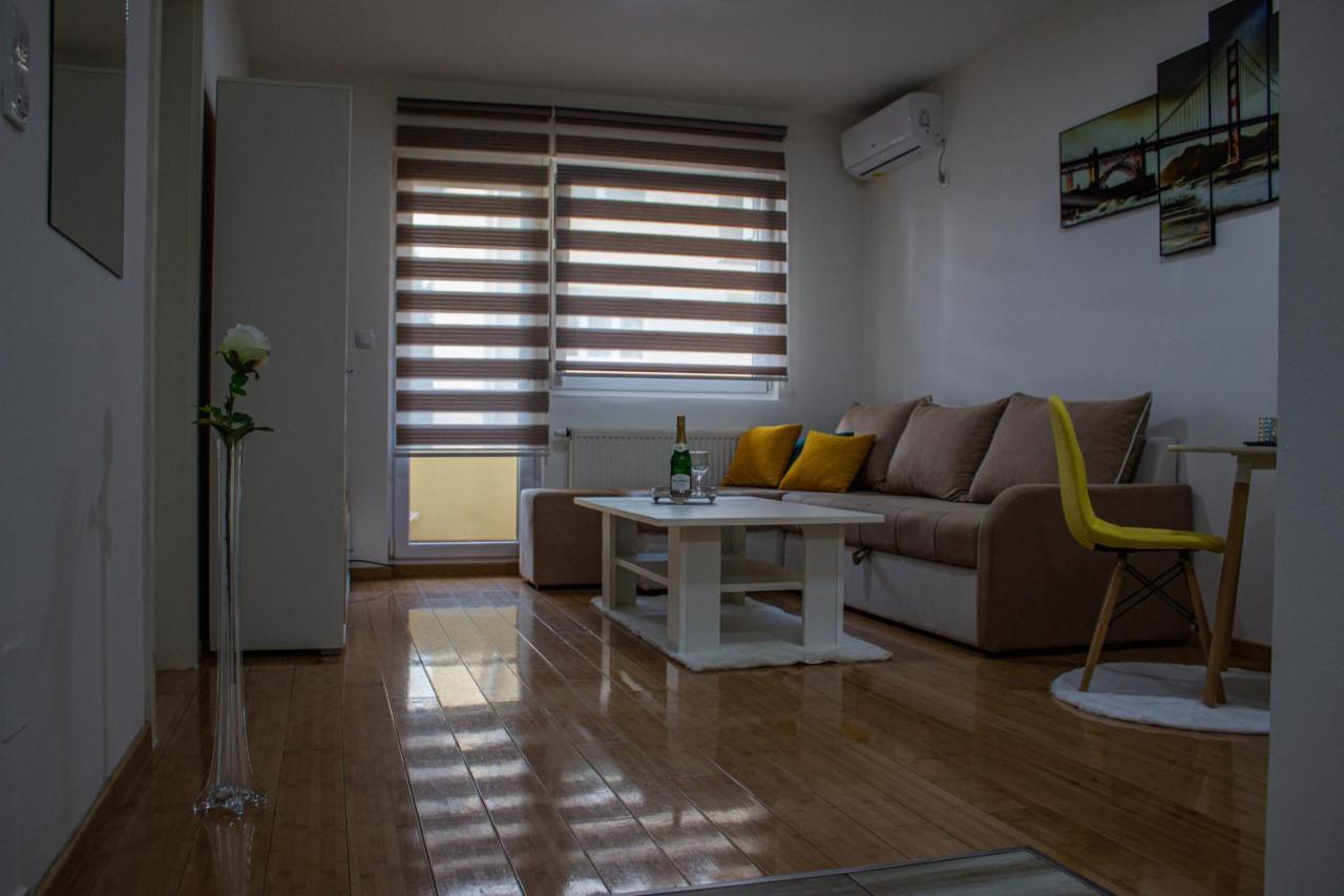 Apartman Royal 1 Doboj Exterior photo