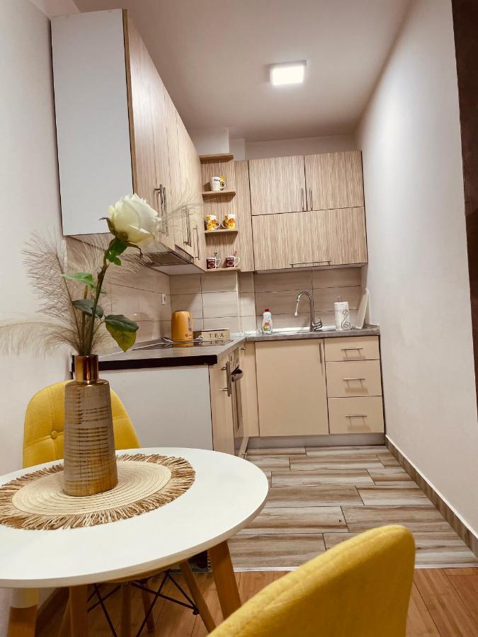 Apartman Royal 1 Doboj Exterior photo